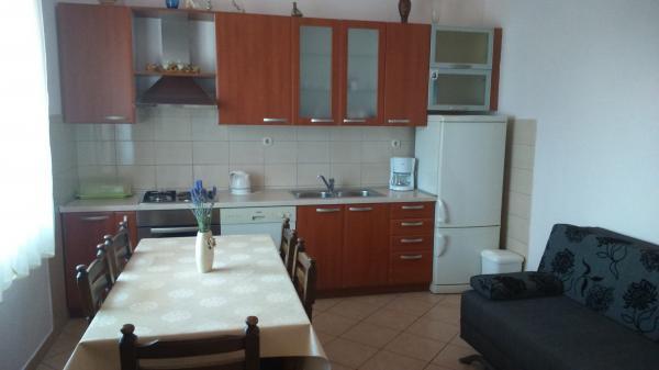 Apartmani Petra Pakoštane Eksteriør bilde